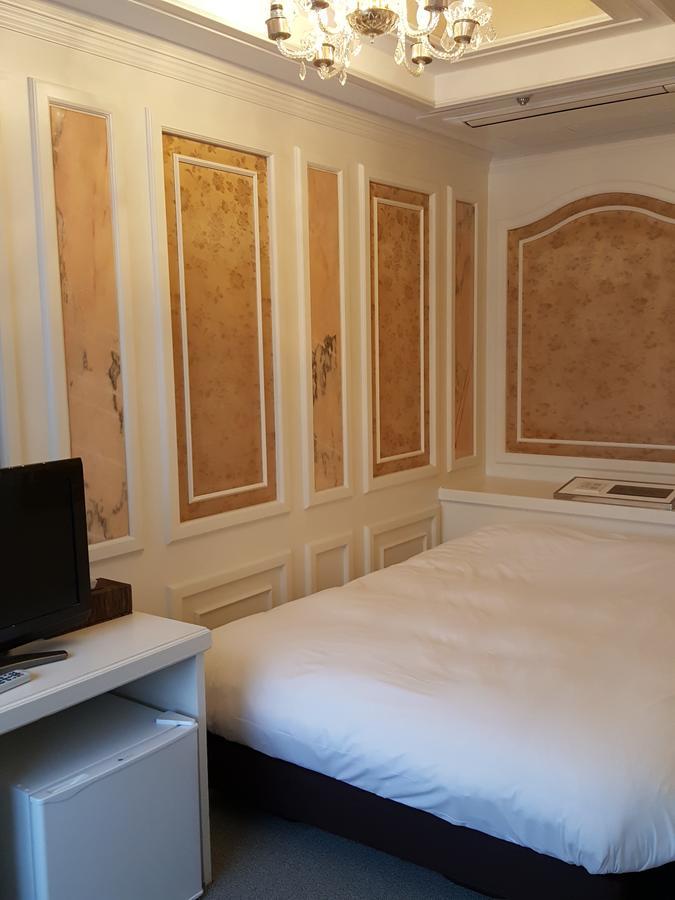 Royal Hotel Shinokubo Tokyo Esterno foto